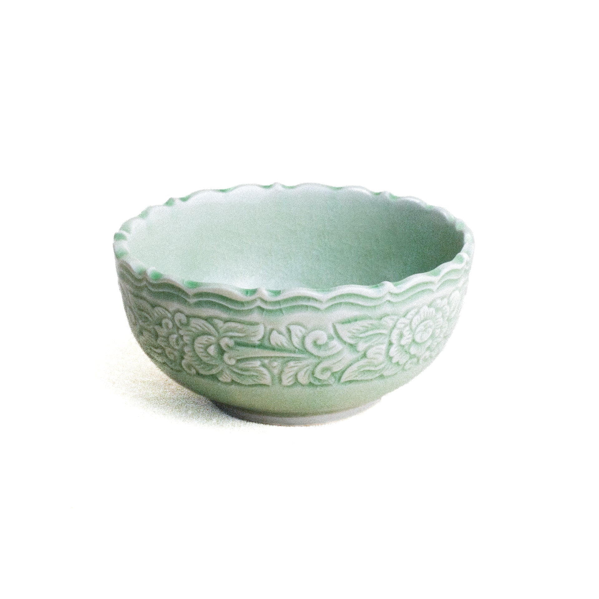 Bowl with Carved Edge Pudtan Flower, Carved Edge, Green Glaze.