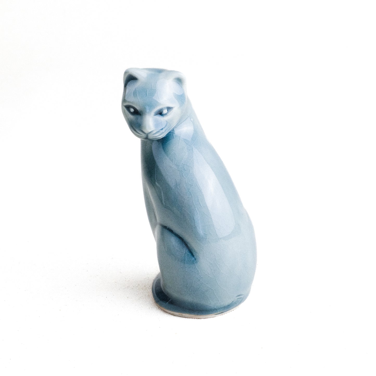 Sitting Cat Figurine