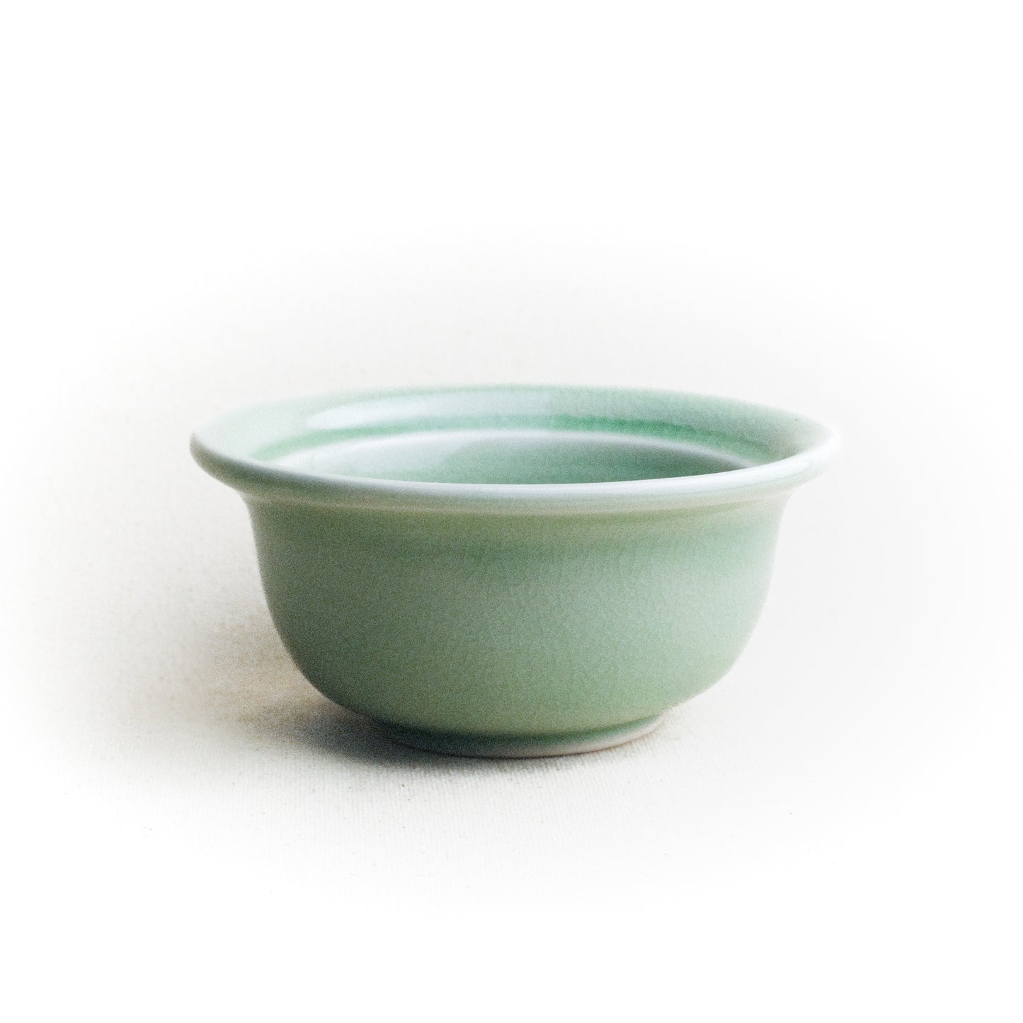 Bowl with Lotus-tip Lid