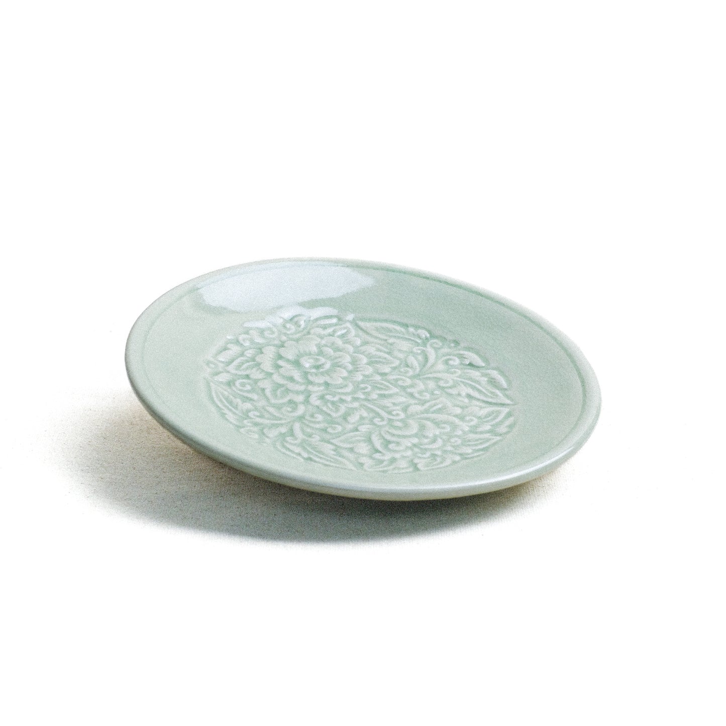 Side Plate with Carved Pudtan Flower